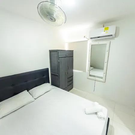 Apartamento Amplio, Acogedor Y Emblematica Vista Piso 16